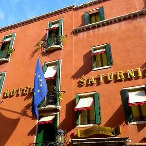Otel Saturnia & International